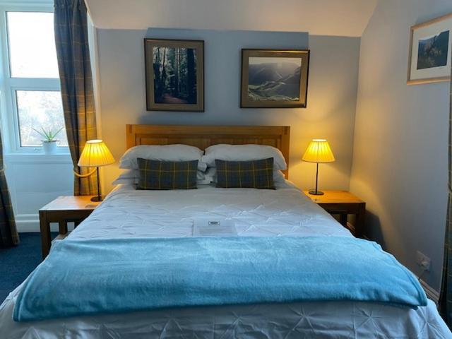 Dower House Newtonmore B&B Екстер'єр фото