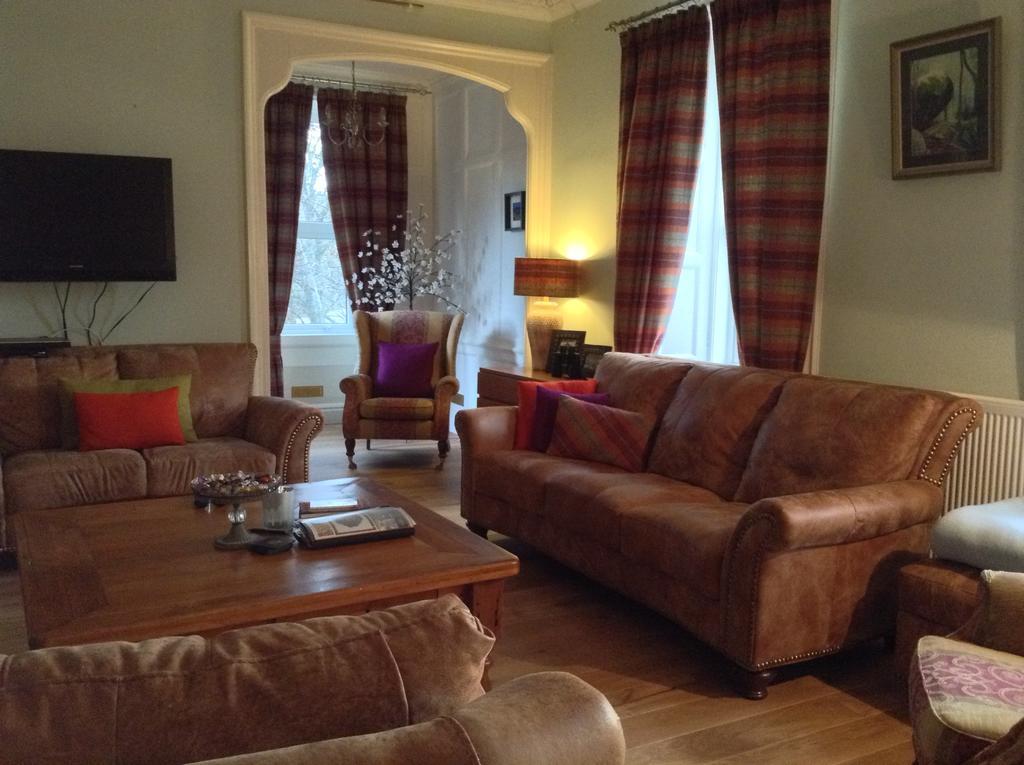 Dower House Newtonmore B&B Екстер'єр фото