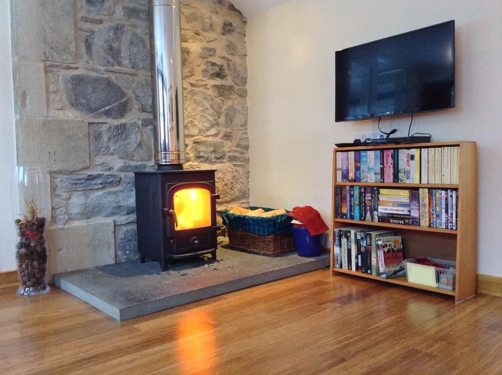 Dower House Newtonmore B&B Екстер'єр фото