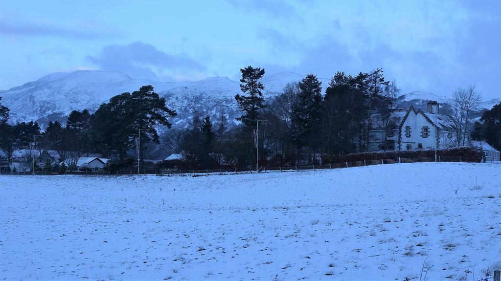 Dower House Newtonmore B&B Екстер'єр фото